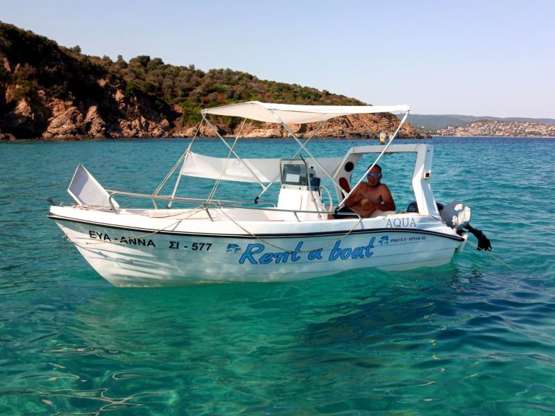 AQUA BOAT RENTALS VOURVOUROU - ΕΝΟΙΚΙΑΣΕΙΣ ΣΚΑΦΩΝ ΣΙΘΩΝΙΑ ΧΑΛΚΙΔΙΚΗΣ - ΕΝΟΙΚΙΑΖΟΜΕΝΕΣ ΒΑΡΚΕΣ