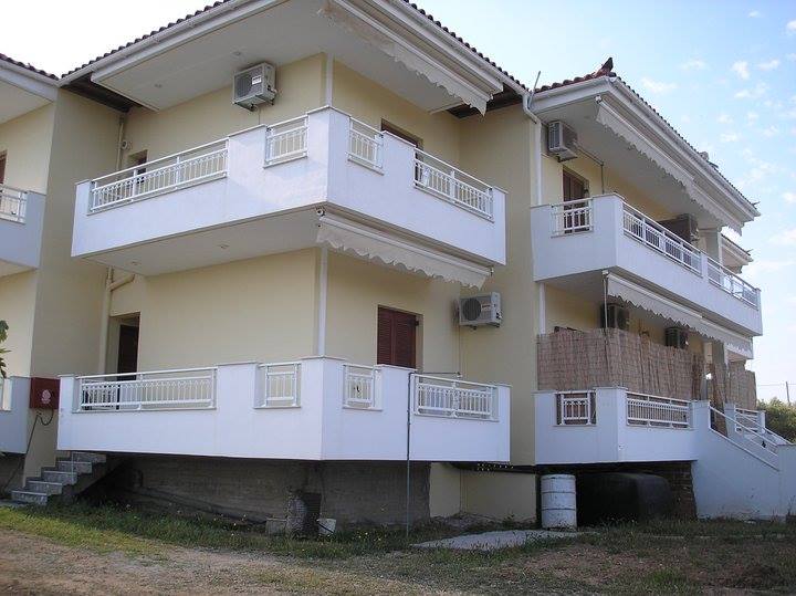 AMARYLIA - ΜΠΑΤΖΙΑΚΗΣ ΓΙΩΡΓΟΣ - ΕΝΟΙΚΙΑΖΟΜΕΝΑ ΔΩΜΑΤΙΑ ΠΛΥΤΡΑ ΛΑΚΩΝΙΑΣ